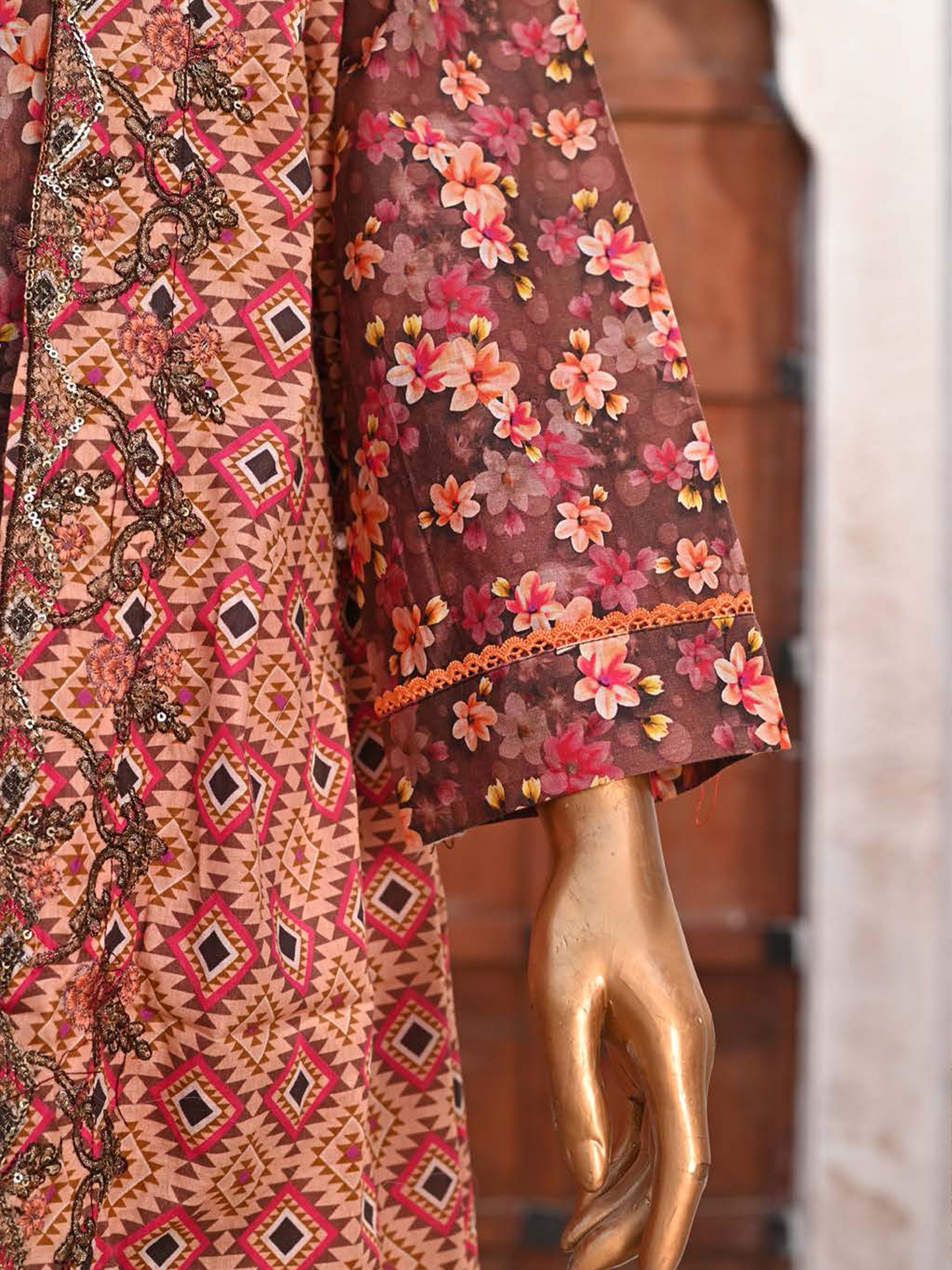 Bin Saeed Lawn 3pc Floral Red